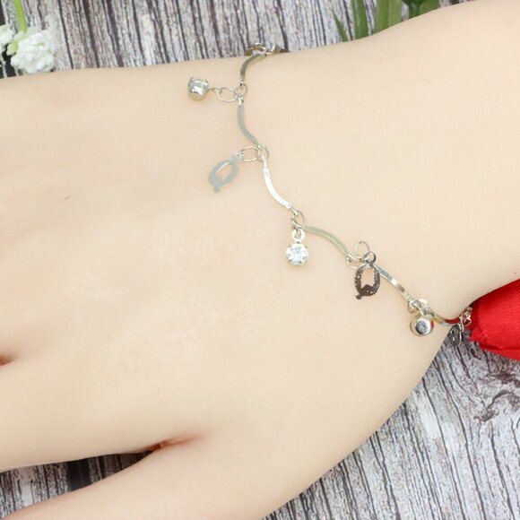 "Trendy Handmade Bracelet – A Stylish Gift for Women & Girls, MAR091023 - Picture 2 of 10